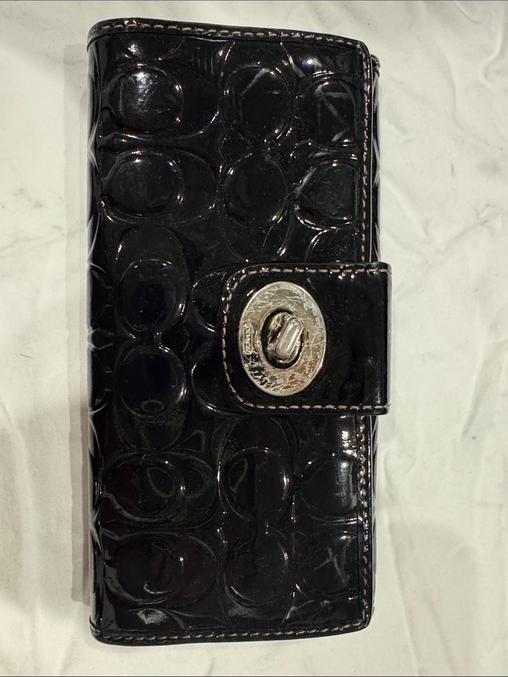 Coach Black Patent Leather Signature Turn-Lock Wallet Case